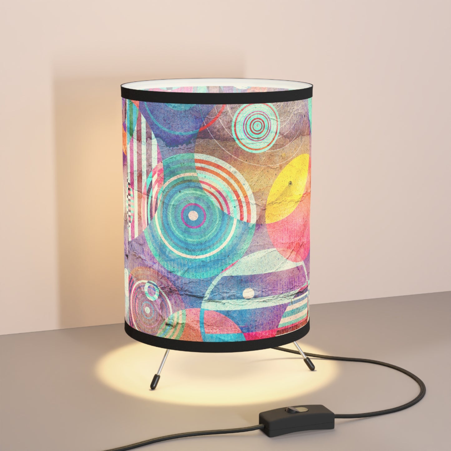 Tripod Lamp with High-Res Printed Shade, US\CA plug