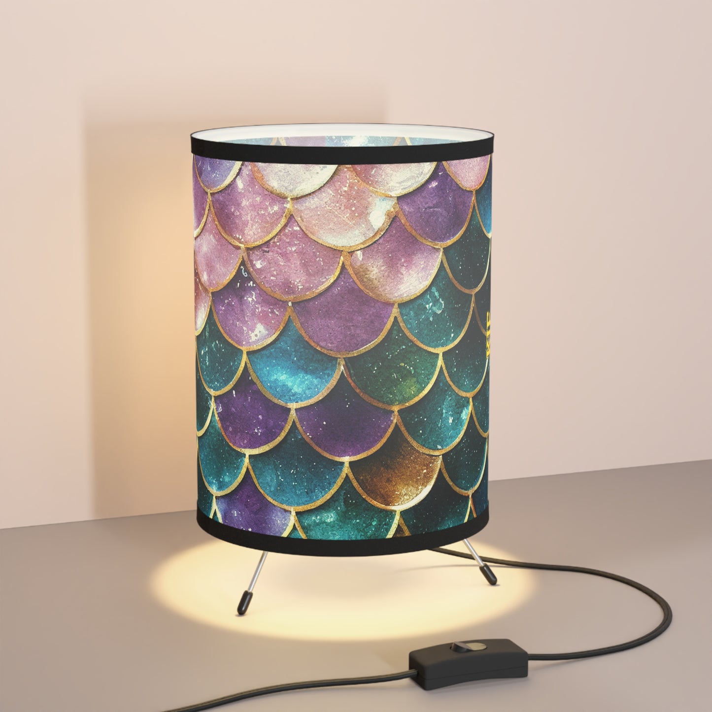 Tripod Lamp with High-Res Printed Shade, US\CA plug